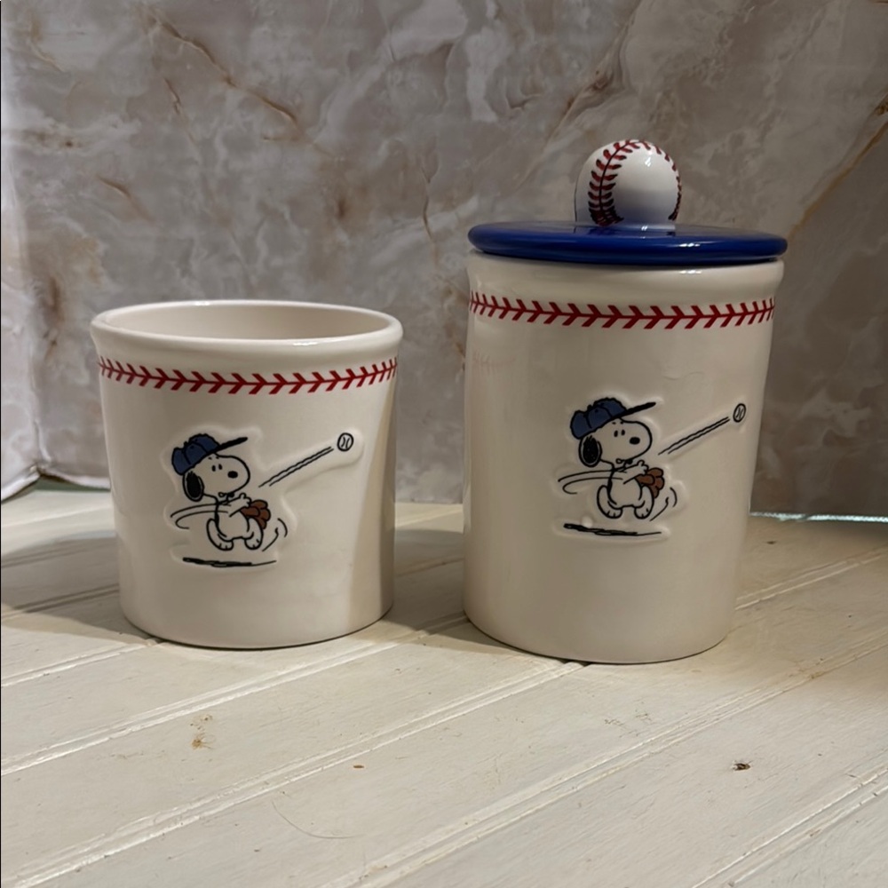 Rae Dunn Baseball Snoopy Canister set.